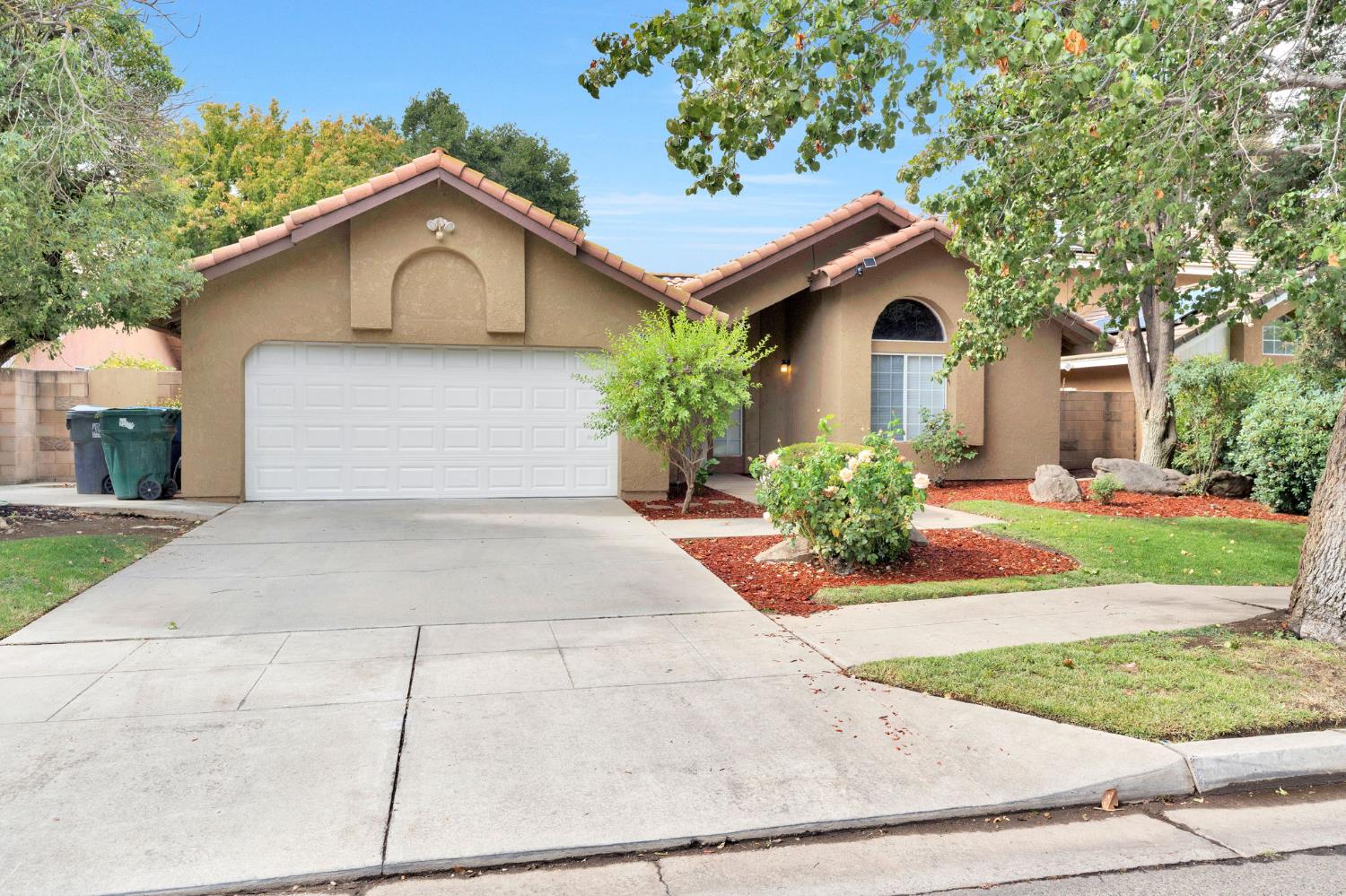 2050 Sundance Ln